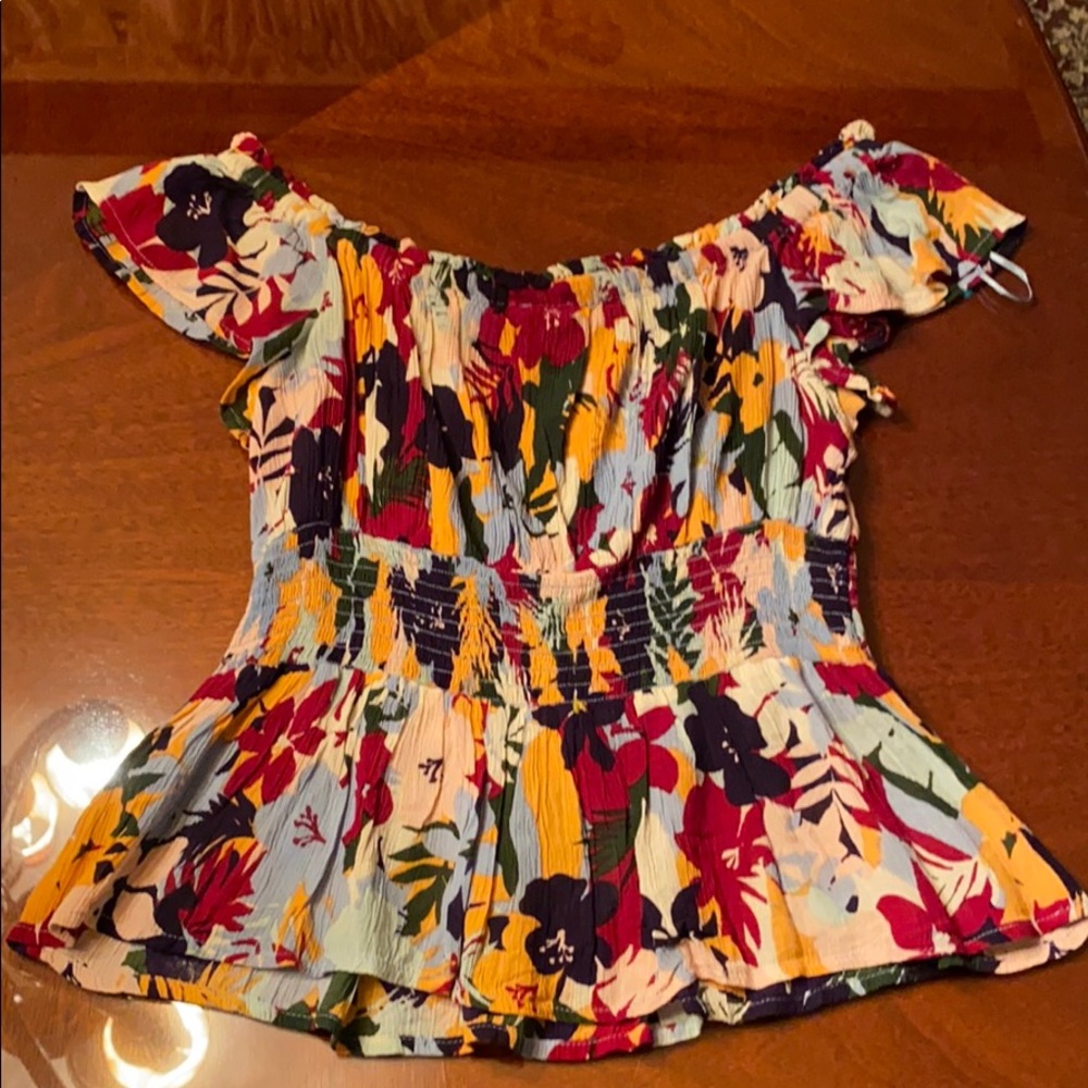 Multi-Colored Top - Picture 2 of 2